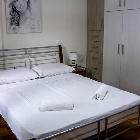 Spacious Apartment In The Heart Of Pythagorion Buitenkant foto